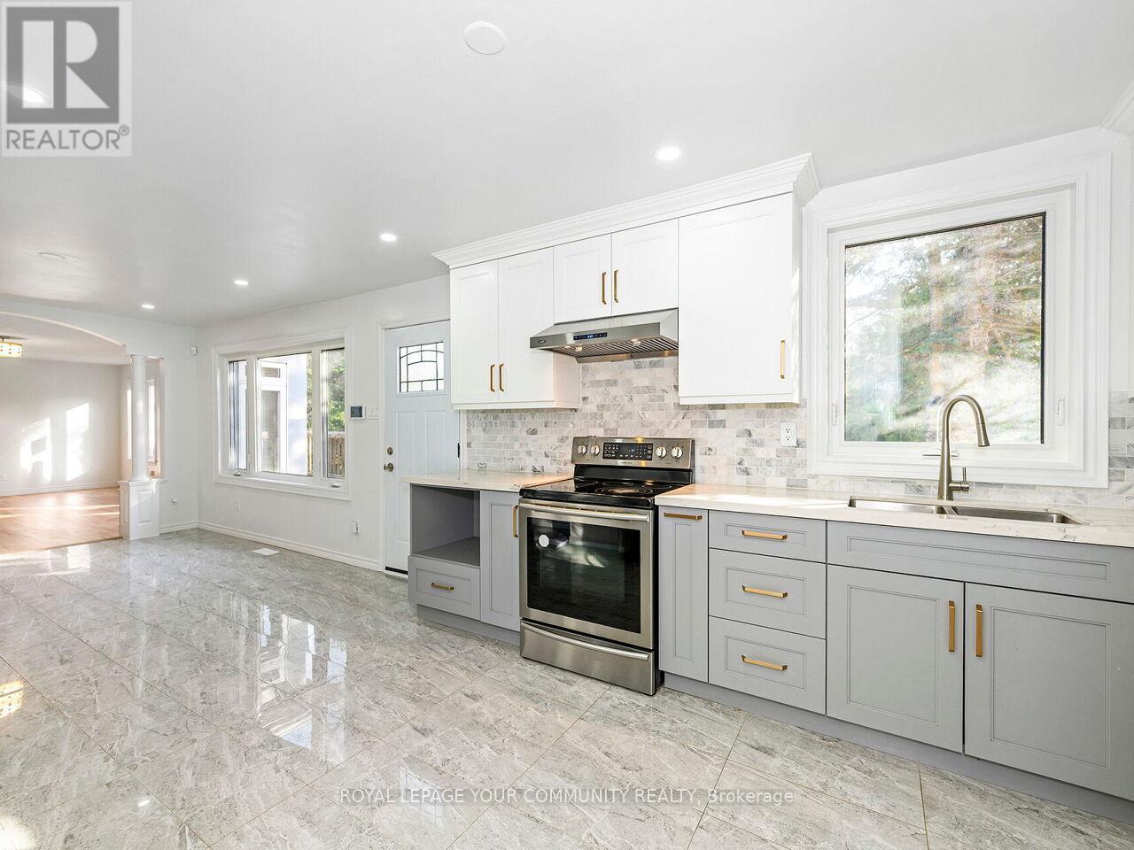 4800 Herald Road, East Gwillimbury, Ontario  L0G 1M0 - Photo 3 - N12674888