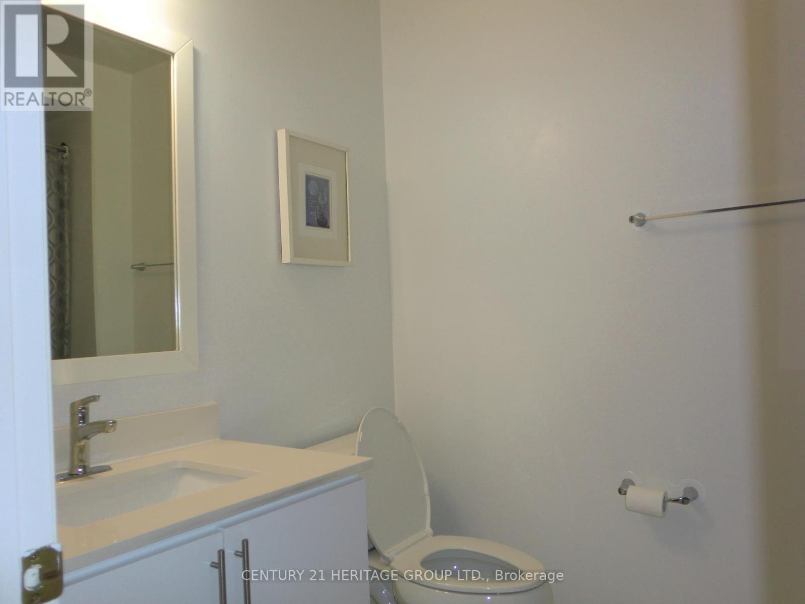 32 Leitch Avenue, Toronto, Ontario  M3J 3P2 - Photo 18 - W12674882