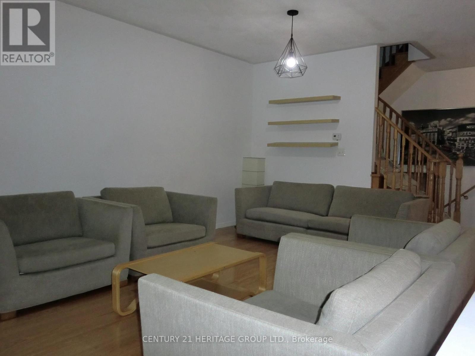 32 Leitch Avenue, Toronto, Ontario  M3J 3P2 - Photo 5 - W12674882