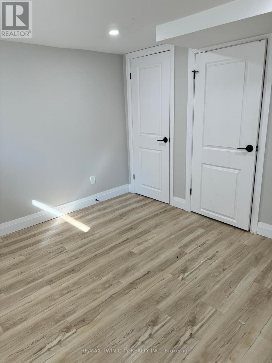 Lower - 266 Dalhousie Street, Brantford, Ontario  N3S 3V2 - Photo 6 - X12674886