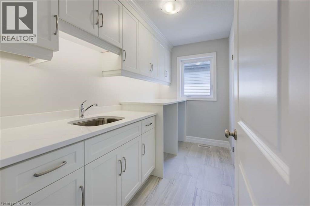 83 Crosswinds Drive, Kitchener, Ontario  N2A 0J9 - Photo 28 - 40776395