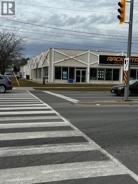 2279 Fairview Street Unit# 1, Burlington, Ontario  L7R 2E3 - Photo 3 - 40793824