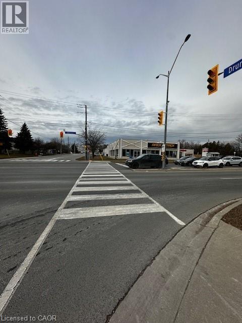 2279 Fairview Street Unit# 1, Burlington, Ontario  L7R 2E3 - Photo 6 - 40793824