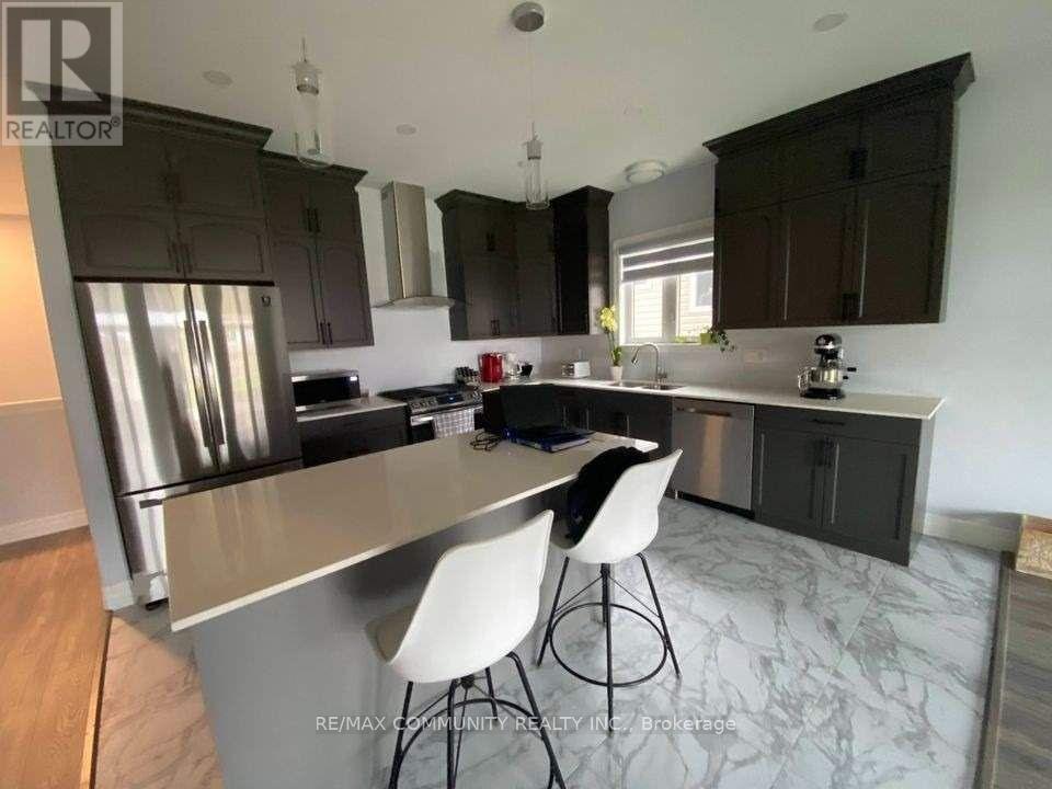 103 Northumberland Boulevard, Quinte West, Ontario  K8V 6W2 - Photo 3 - X12666276