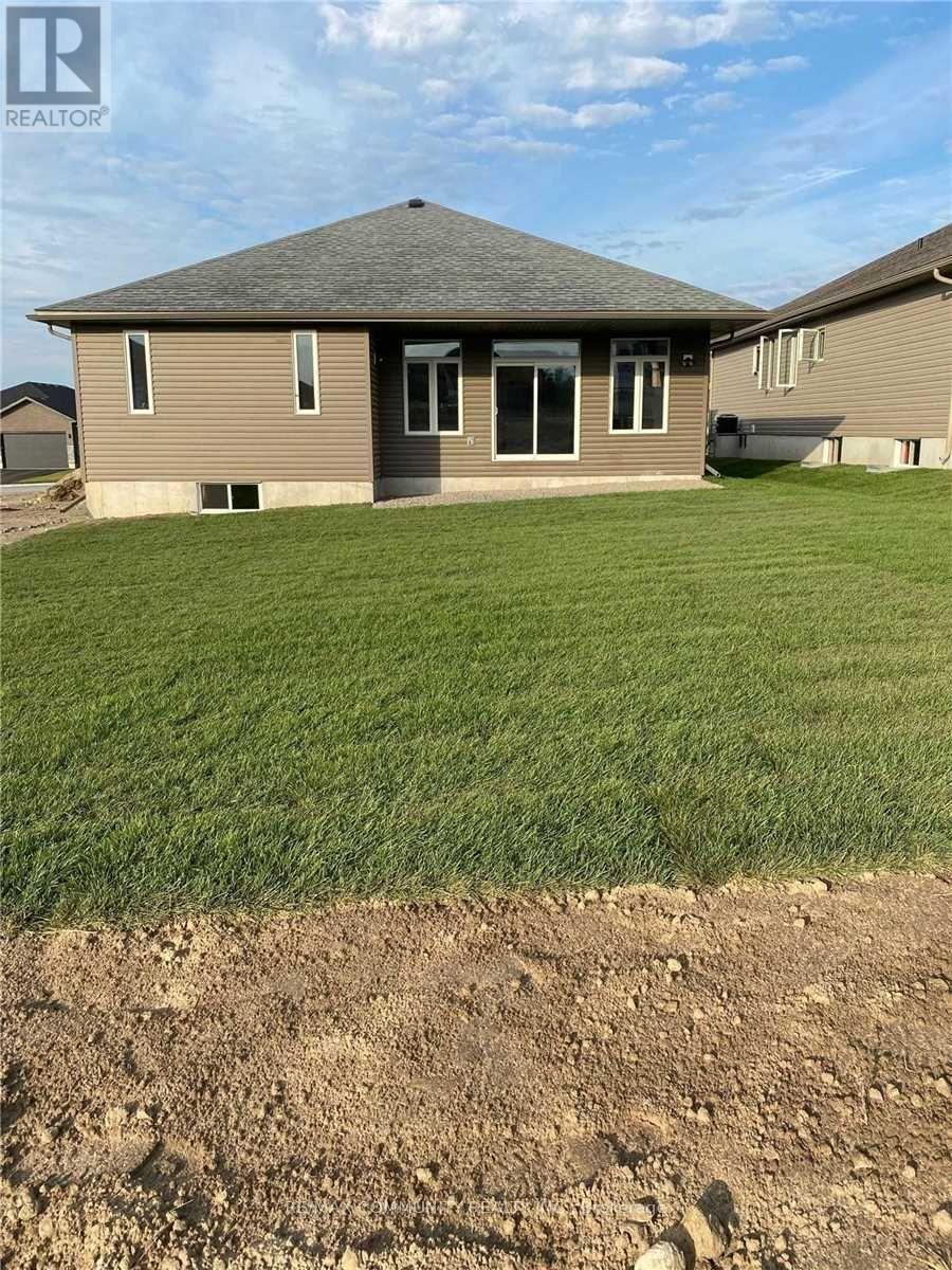 103 Northumberland Boulevard, Quinte West, Ontario  K8V 6W2 - Photo 17 - X12666276