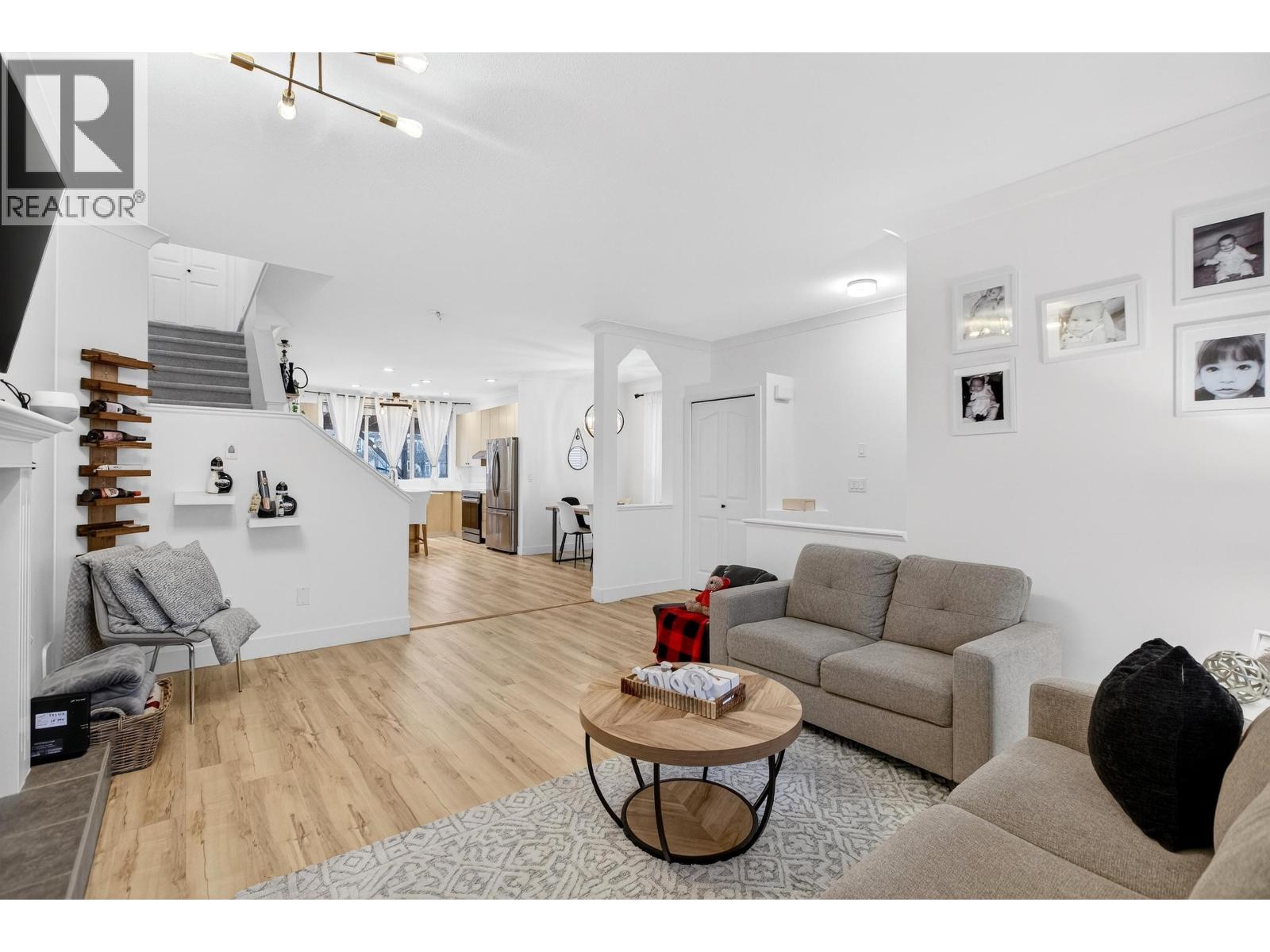 24304 102a Avenue, Maple Ridge, British Columbia  V2W 1X9 - Photo 6 - R3076973