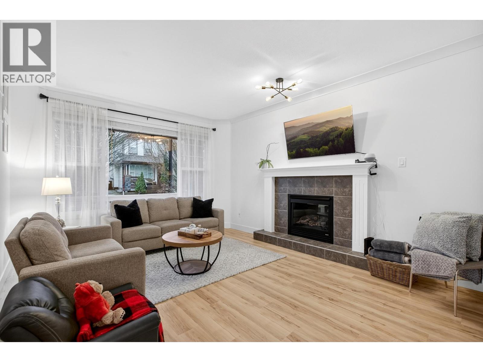 24304 102a Avenue, Maple Ridge, British Columbia  V2W 1X9 - Photo 4 - R3076973