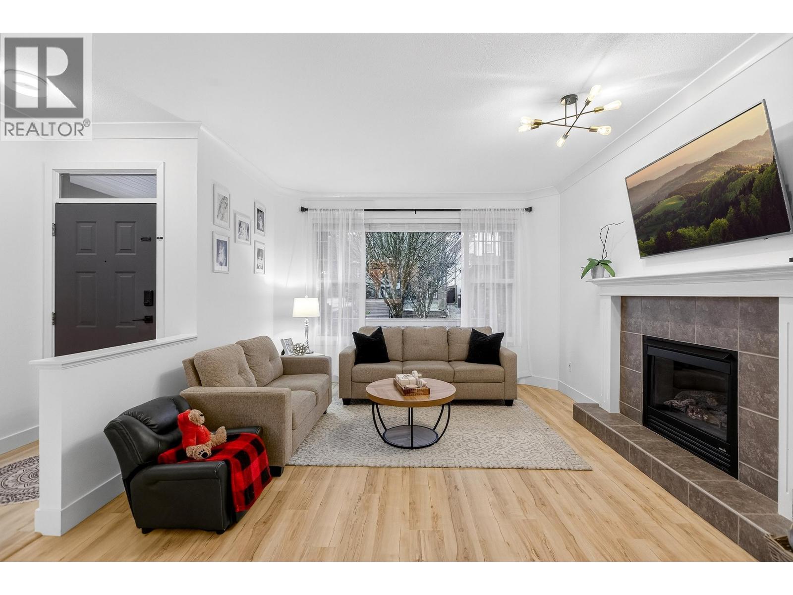 24304 102a Avenue, Maple Ridge, British Columbia  V2W 1X9 - Photo 5 - R3076973