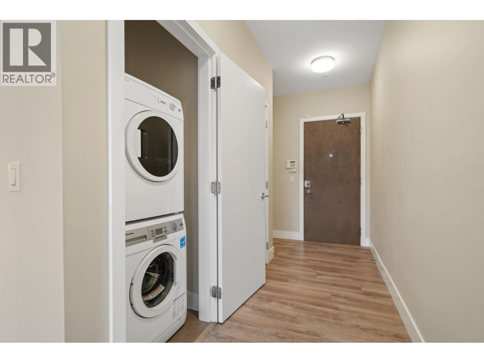 306 4307 Hastings Street, Burnaby, British Columbia V5C 2J7 - Photo 18 - R3076171