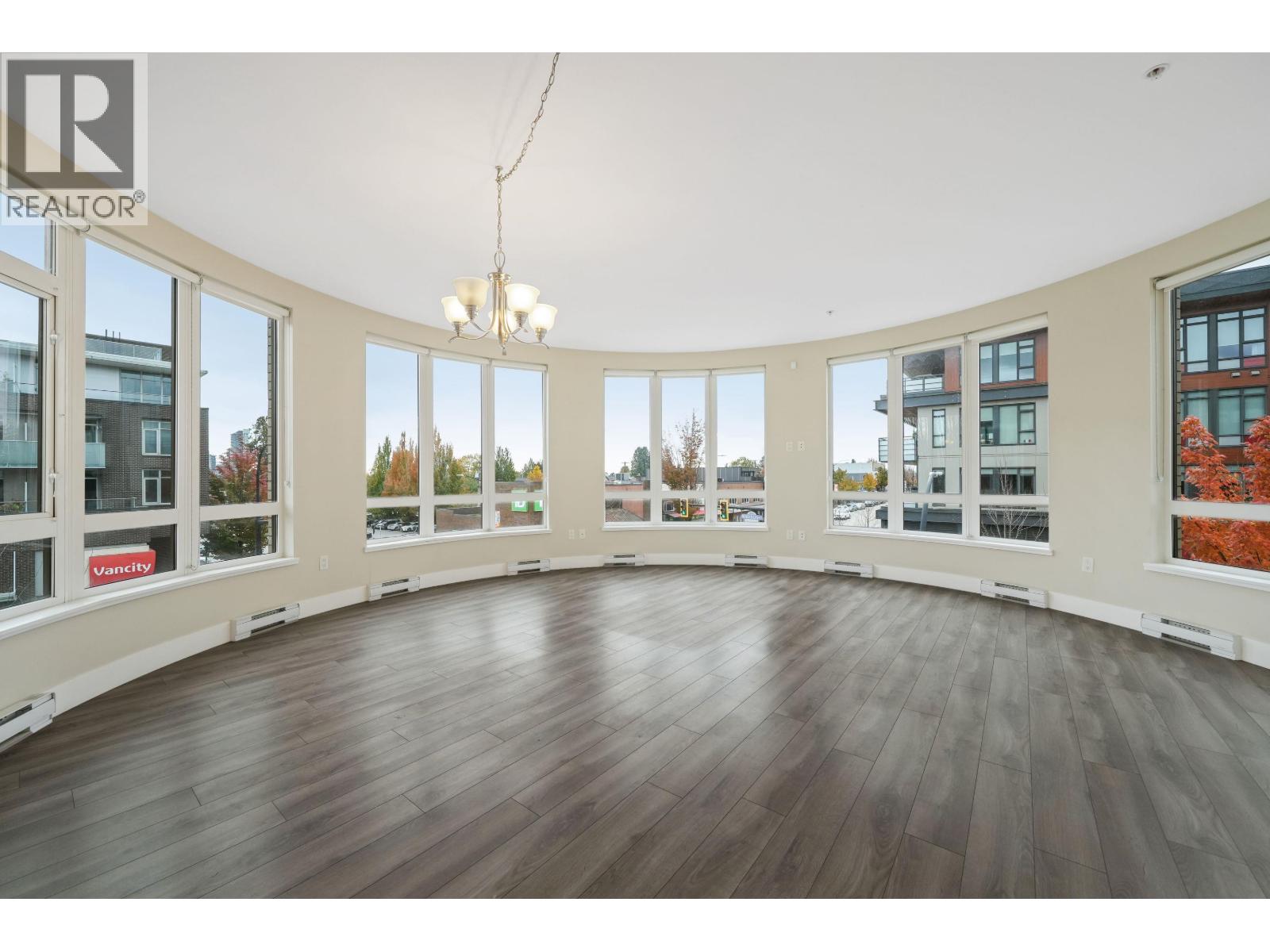 306 4307 Hastings Street, Burnaby, British Columbia V5C 2J7 - Photo 9 - R3076171