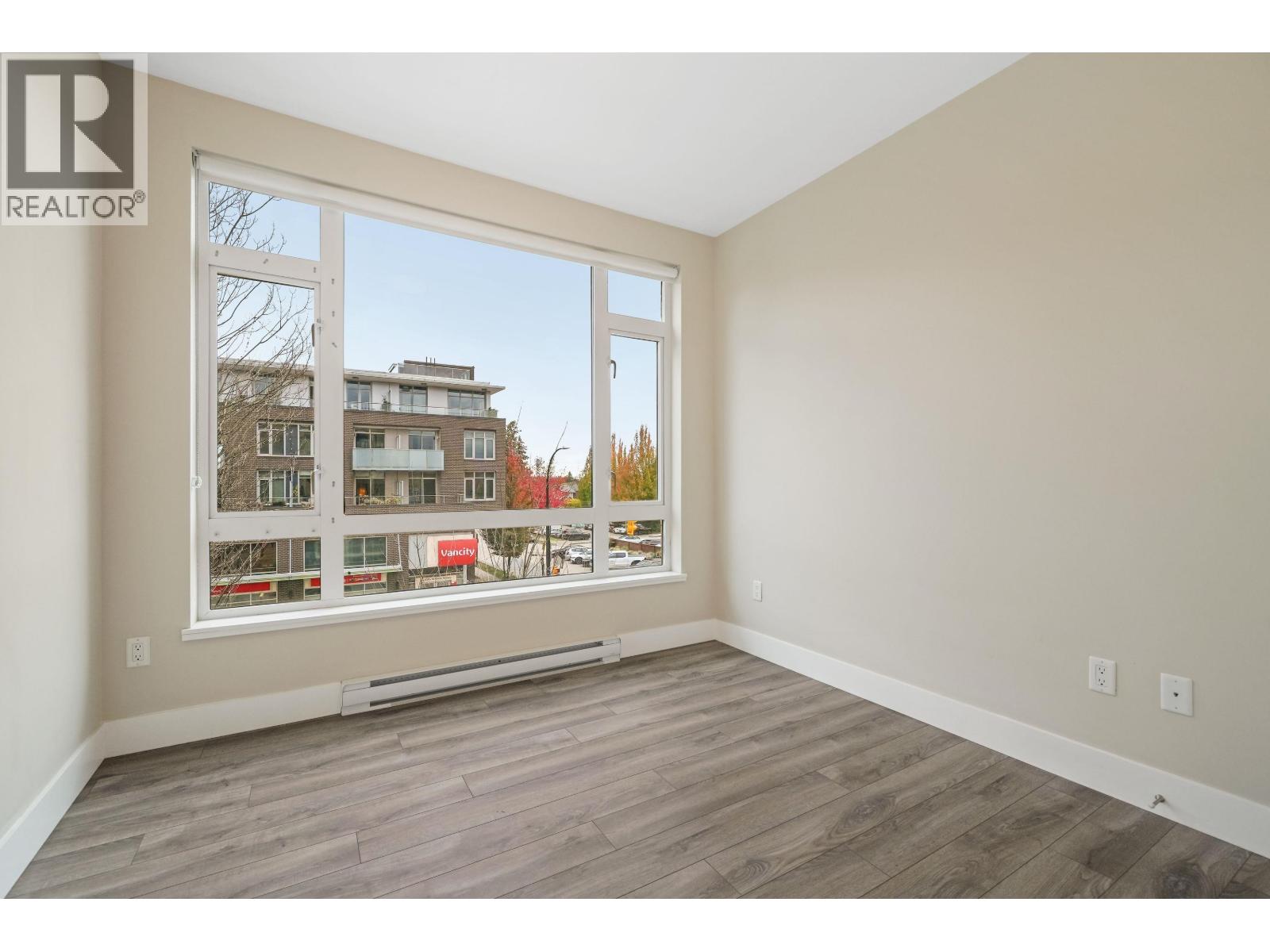 306 4307 Hastings Street, Burnaby, British Columbia V5C 2J7 - Photo 14 - R3076171