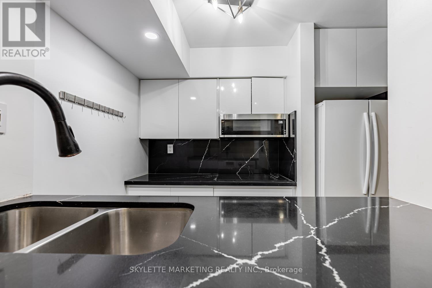 107 - 3 Everson Drive, Toronto, Ontario  M2N 7C2 - Photo 14 - C12674920