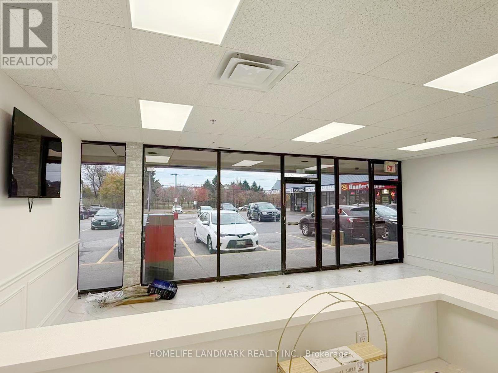 2590 Birchmount Road, Toronto, Ontario  M1T 2M5 - Photo 3 - E12674892