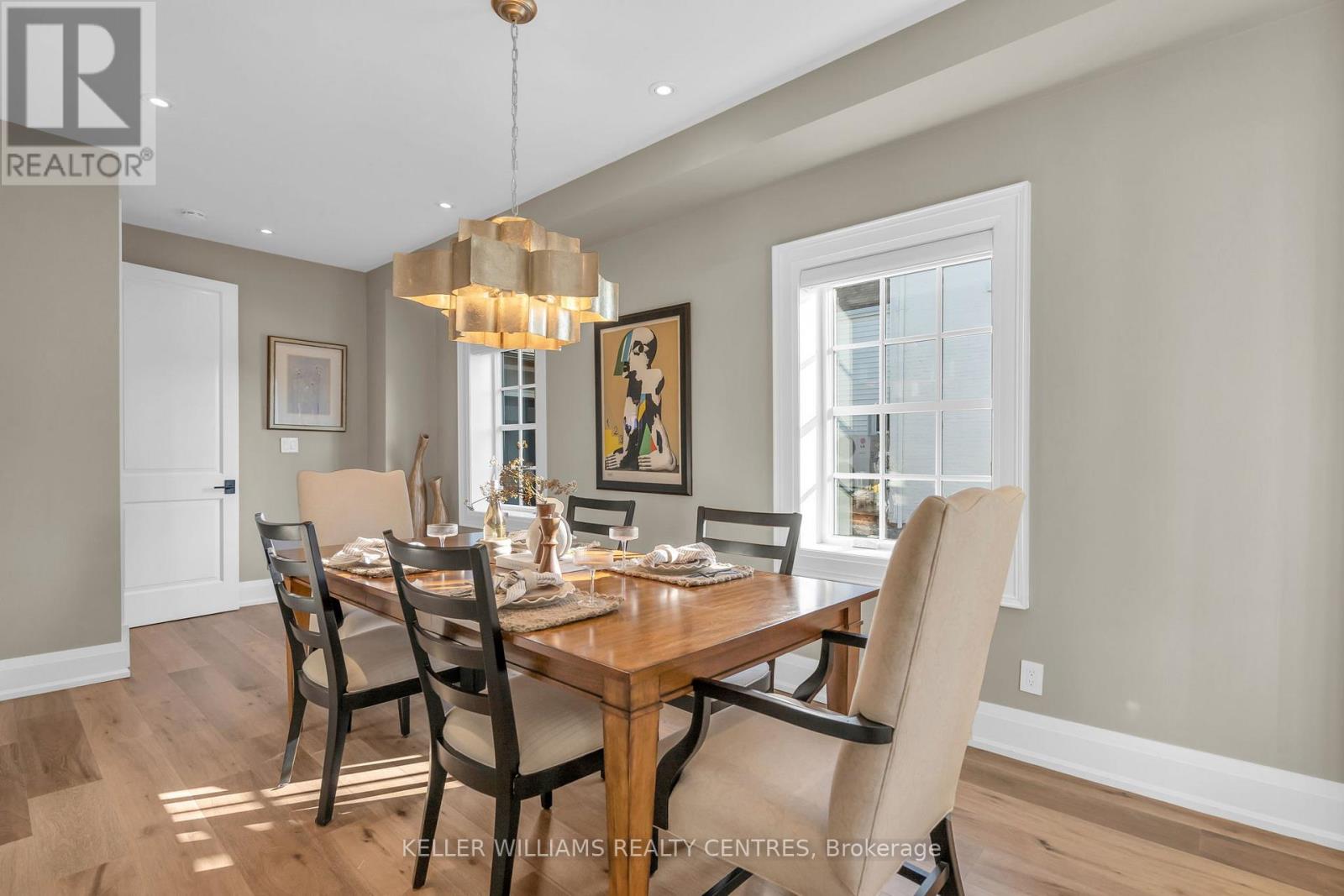 23 Mosley Street, Aurora, Ontario  L4G 1G7 - Photo 8 - N12674894