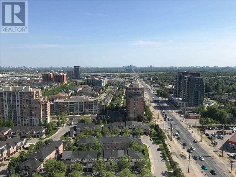 2206 - 9201 Yonge Street, Richmond Hill, Ontario  L4C 6Z2 - Photo 12 - N12674910