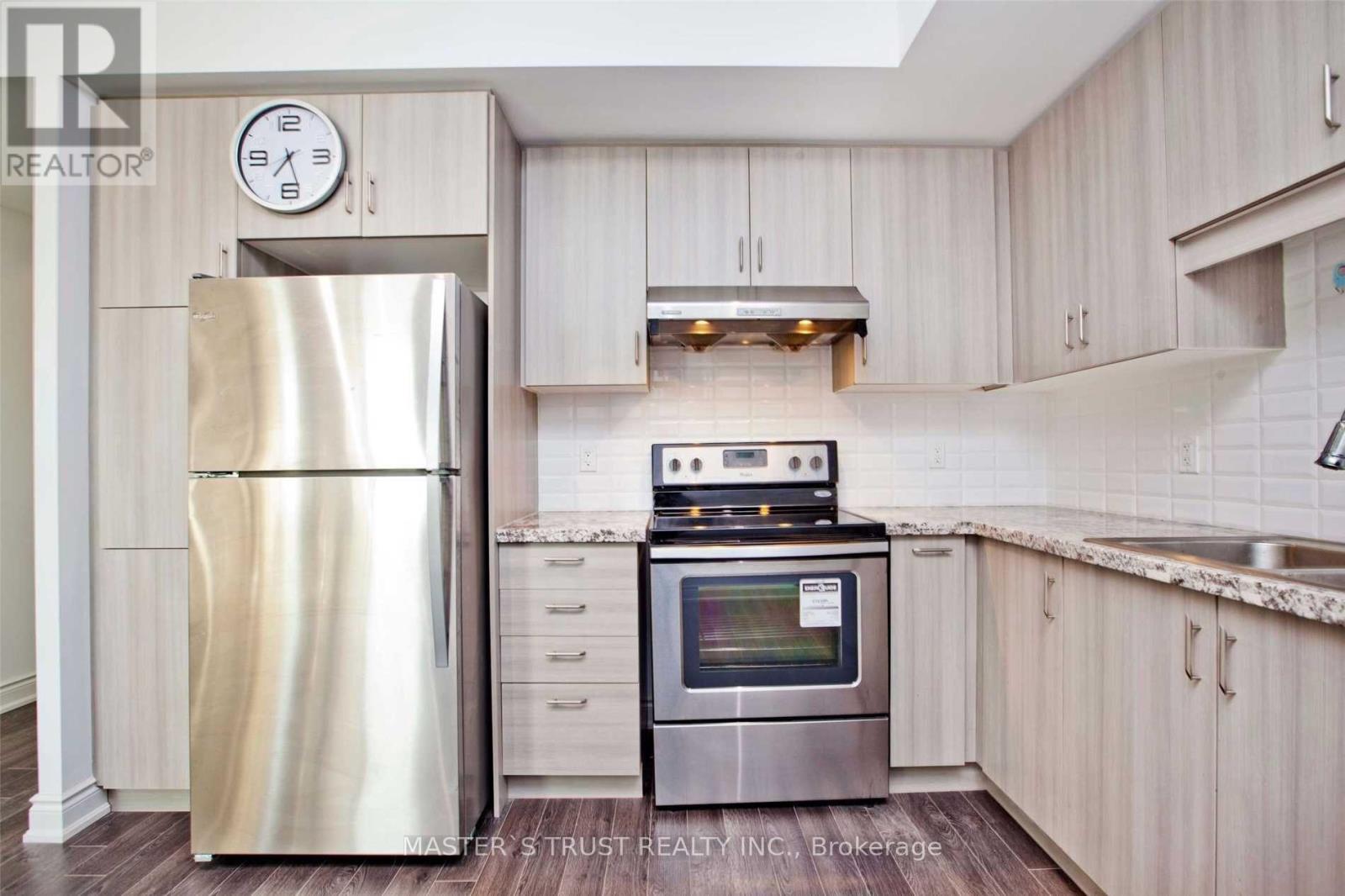 512 - 38 Cedarland Drive, Markham, Ontario  L6G 0G7 - Photo 10 - N12674934