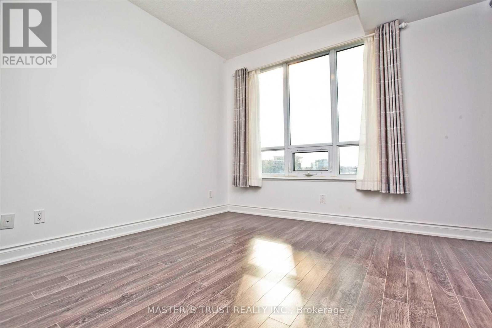 512 - 38 Cedarland Drive, Markham, Ontario  L6G 0G7 - Photo 13 - N12674934