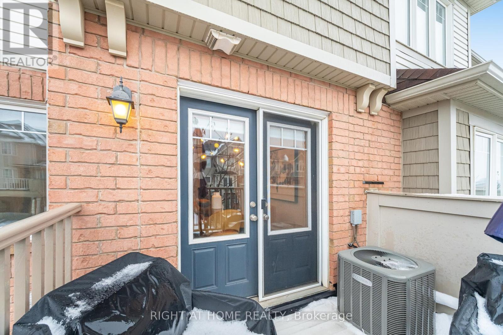 231 Septimus Heights, Milton, Ontario  L9T 8N7 - Photo 26 - W12674902