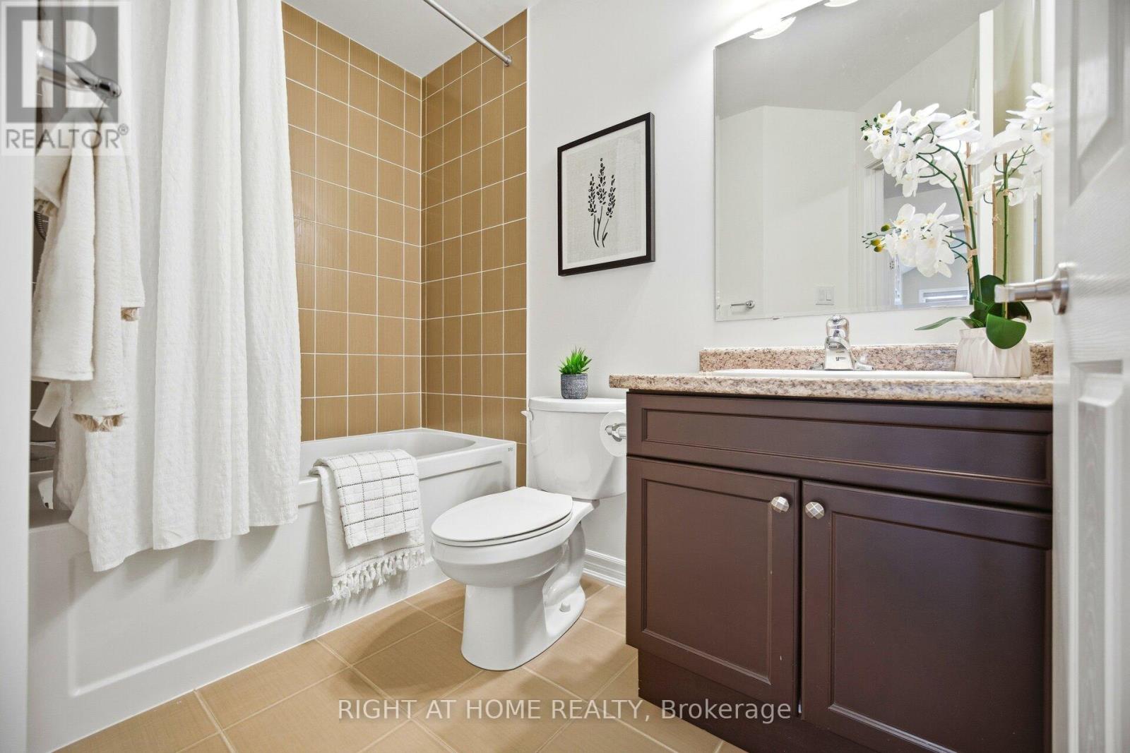 231 Septimus Heights, Milton, Ontario  L9T 8N7 - Photo 46 - W12674902