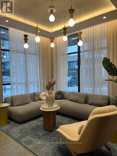 D707 - 720 Whitlock Avenue, Milton, Ontario  L9E 2B5 - Photo 5 - W12674904