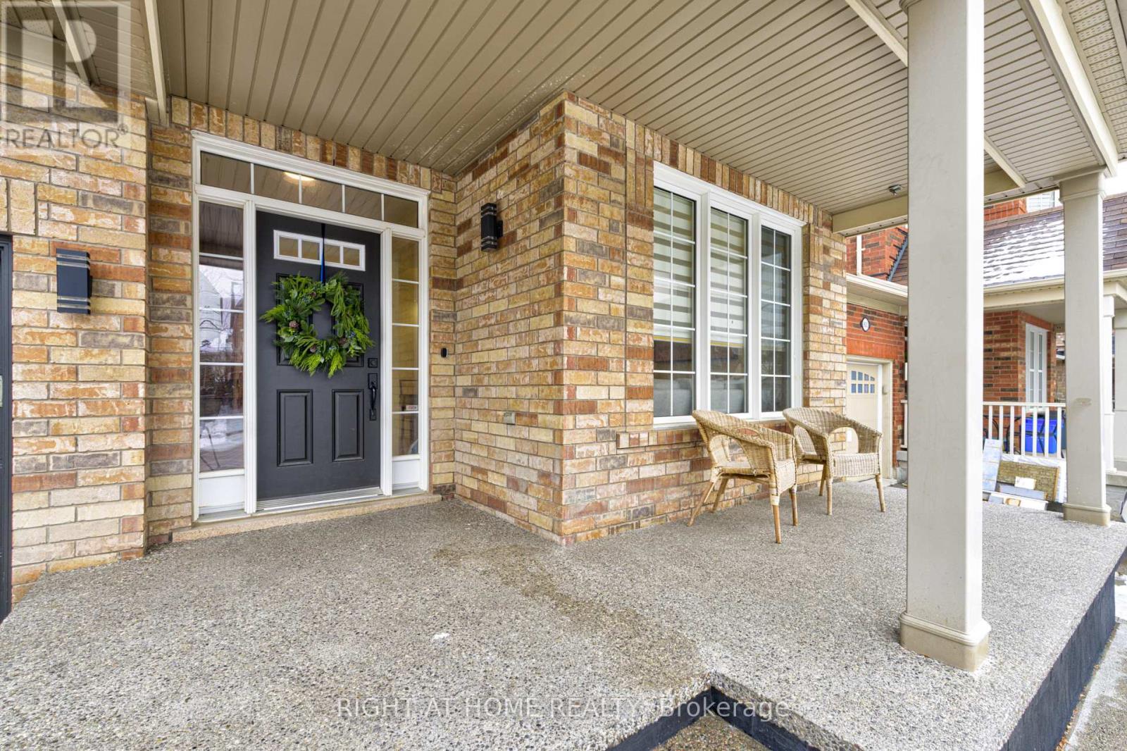 796 Rayner Court, Milton, Ontario  L9T 0N8 - Photo 3 - W12674930