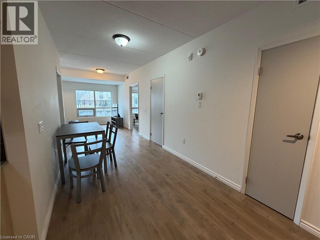 275 Larch Street Unit# B112, Waterloo, Ontario  N2L 3R2 - Photo 14 - 40796972
