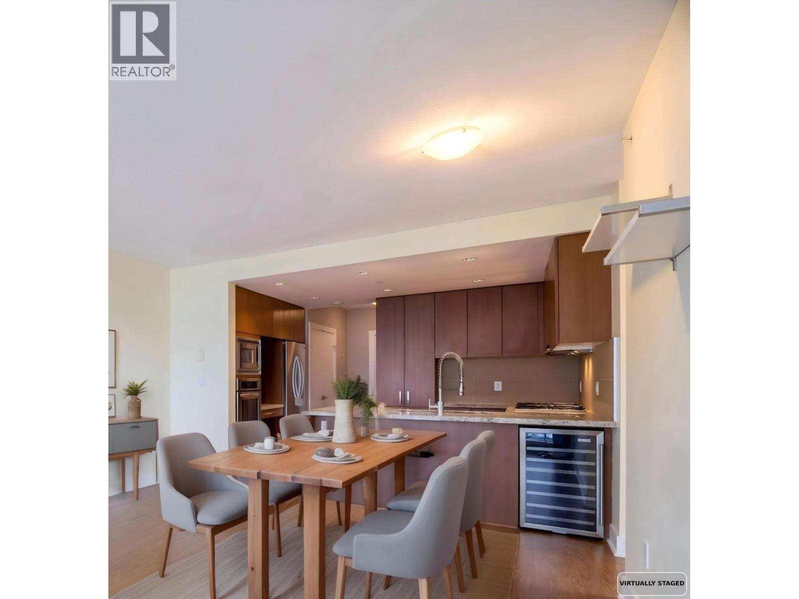 2002 1155 The High Street, Coquitlam, British Columbia  V3B 7W4 - Photo 9 - R3073117