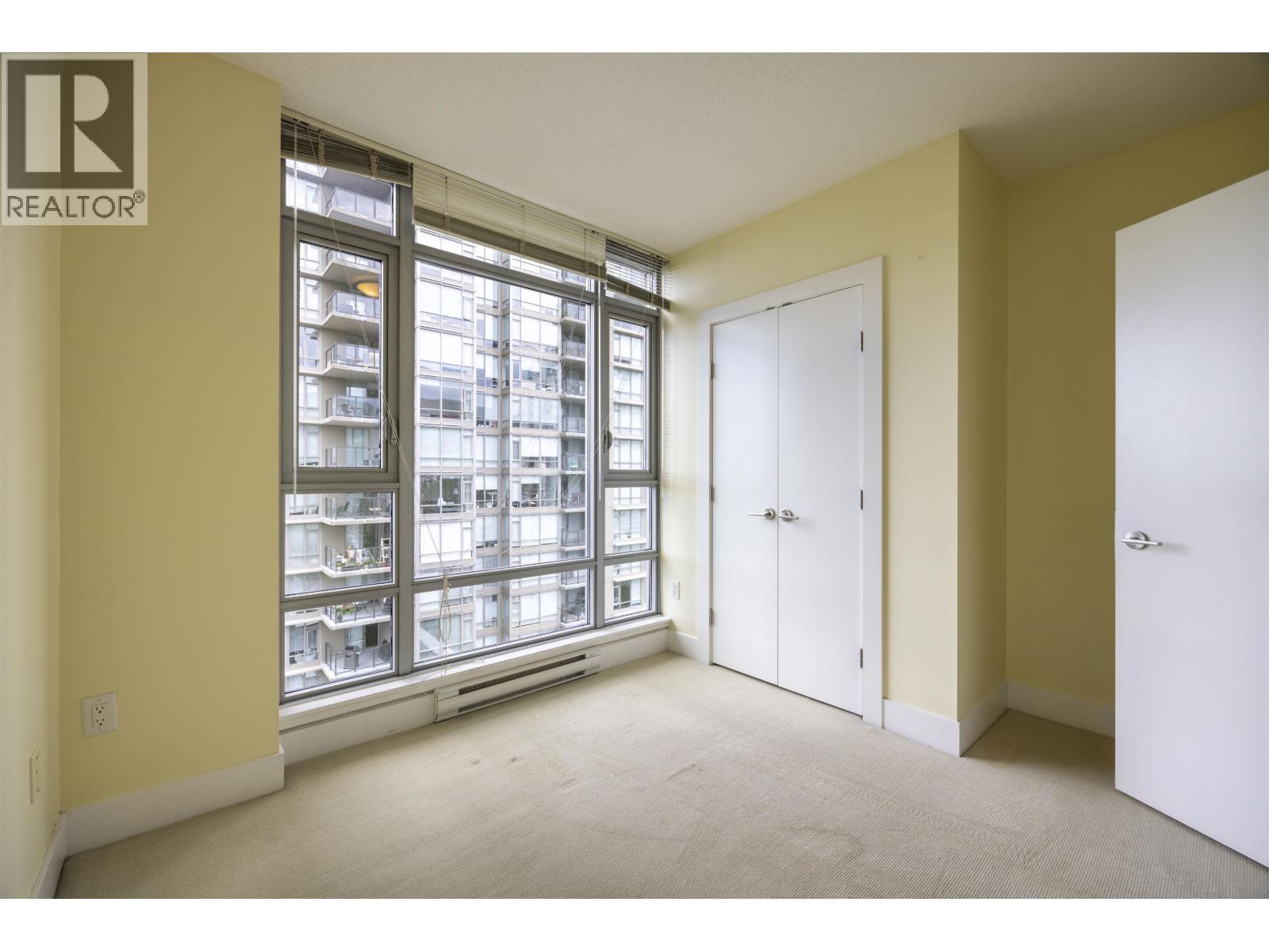 2002 1155 The High Street, Coquitlam, British Columbia  V3B 7W4 - Photo 16 - R3073117