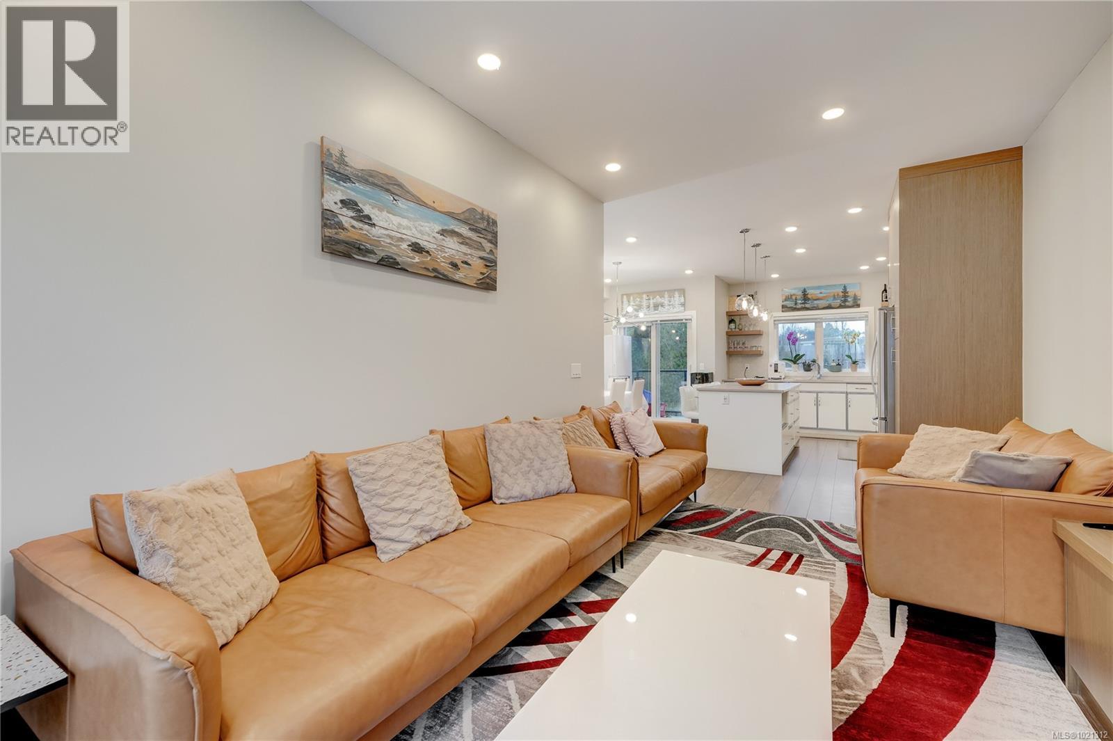 7 4355 Viewmont Ave, Saanich, British Columbia  V8Z 5K8 - Photo 7 - 1021312