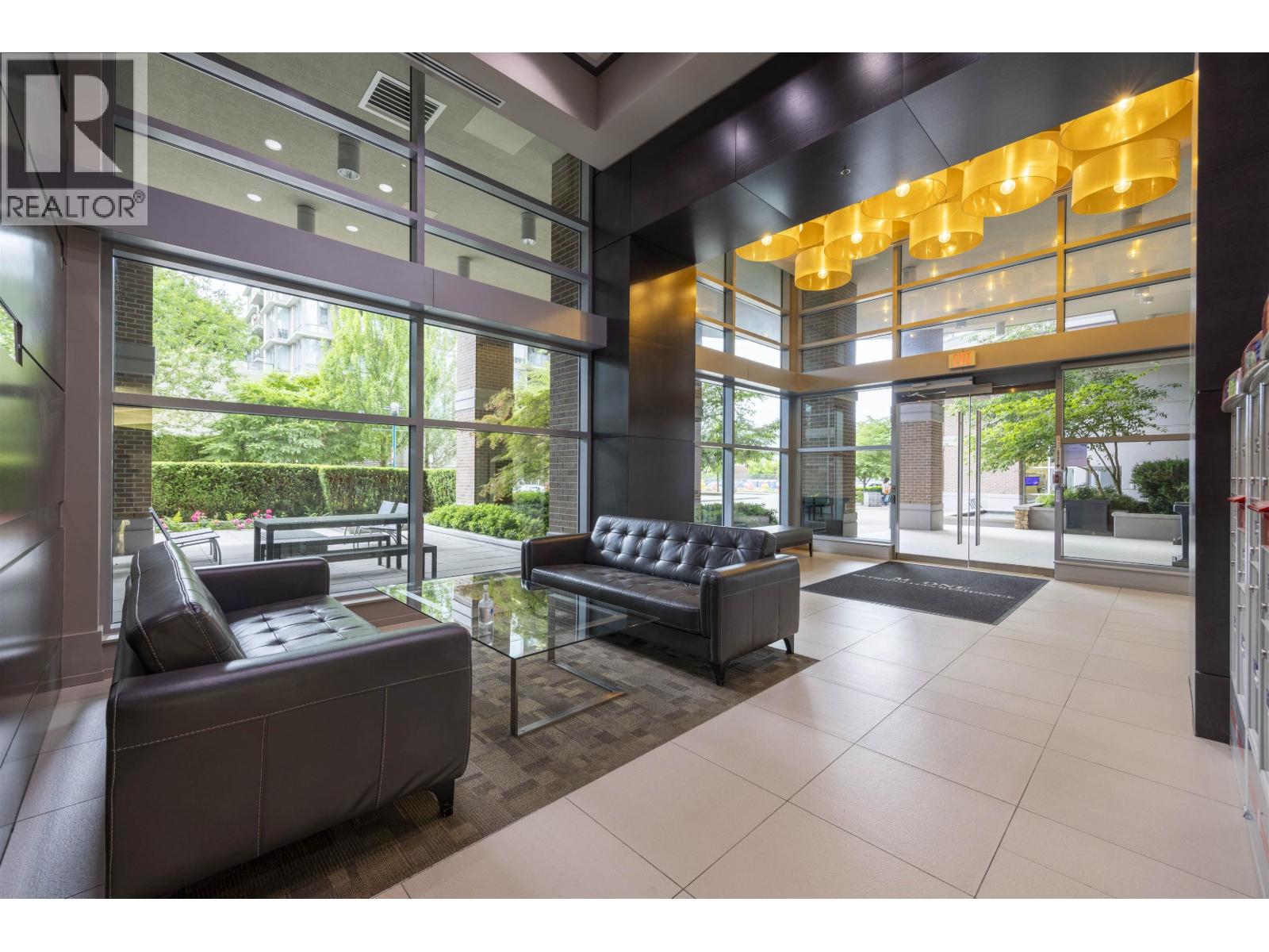 2002 1155 The High Street, Coquitlam, British Columbia  V3B 7W4 - Photo 23 - R3073117