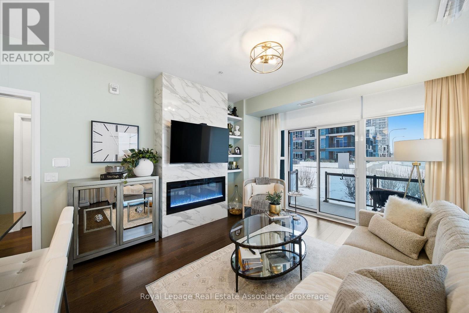 112 - 16 Concord Place, Grimsby, Ontario  L3M 0J1 - Photo 11 - X12674918