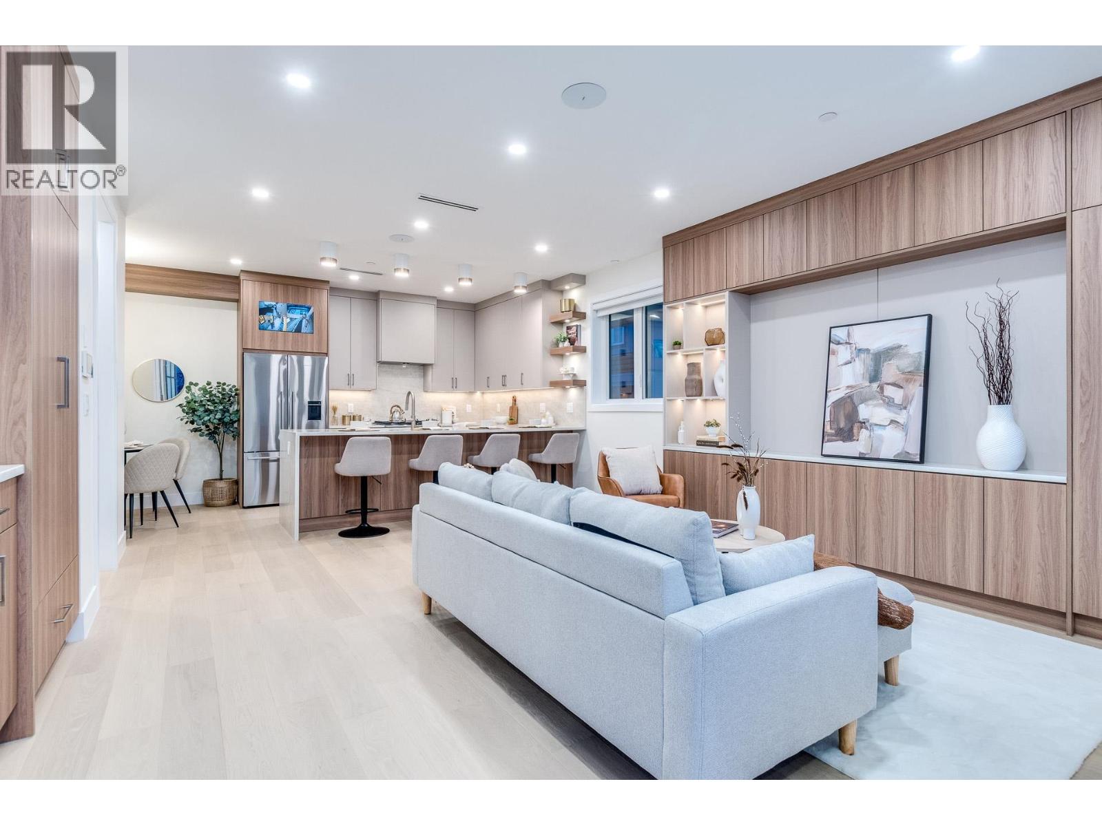 1 2943 E 44th Avenue, Vancouver, British Columbia  V5R 3A9 - Photo 5 - R3077151