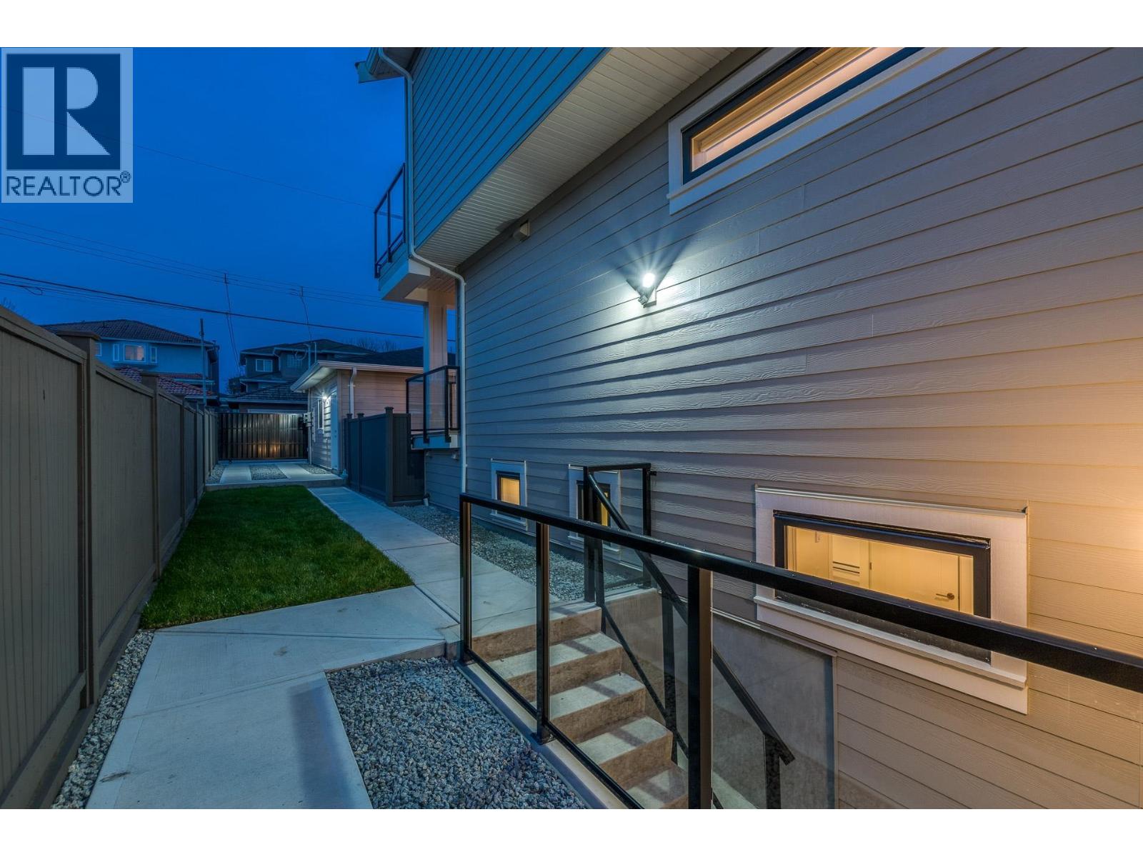 1 2943 E 44th Avenue, Vancouver, British Columbia  V5R 3A9 - Photo 34 - R3077151