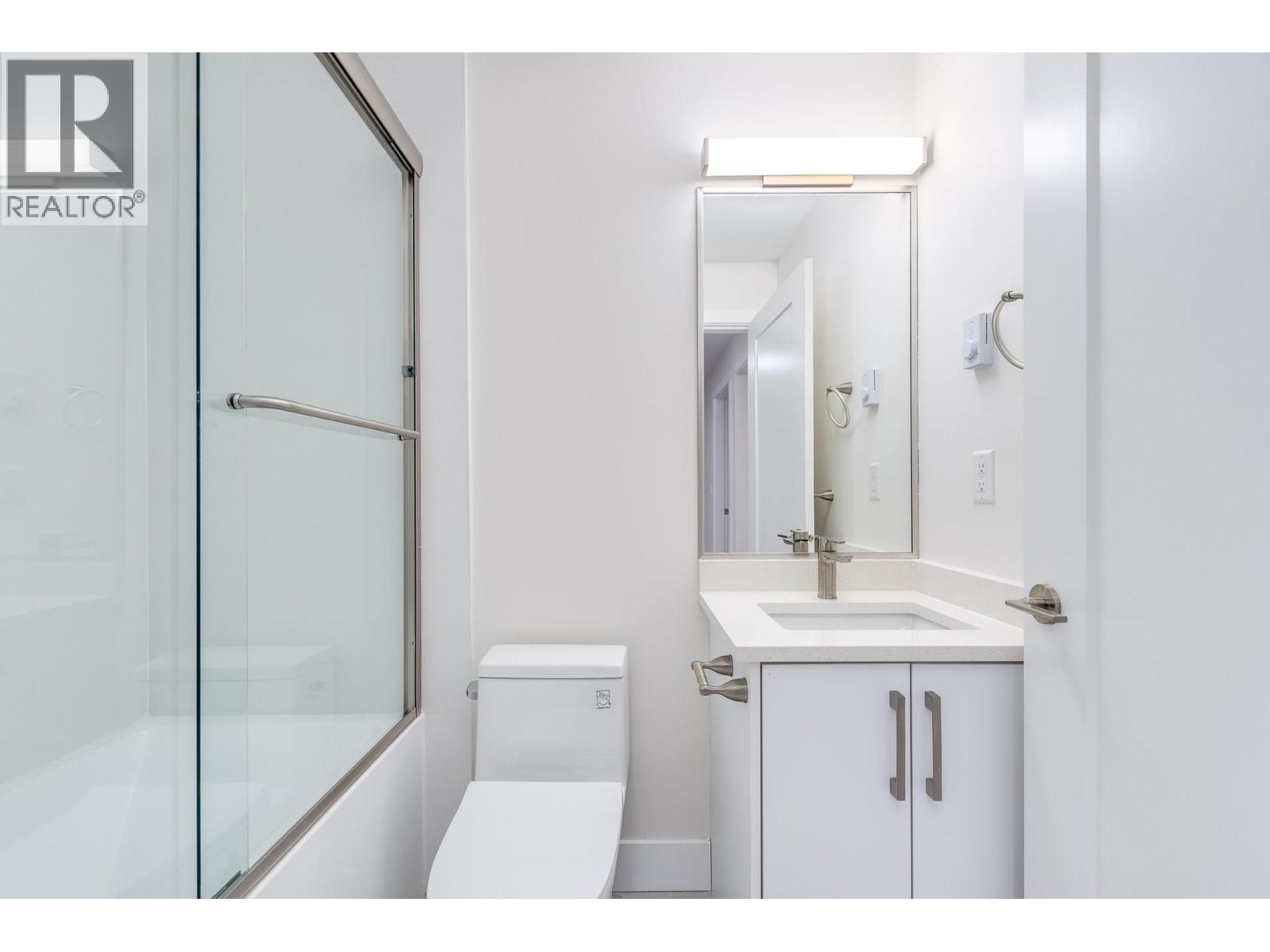 1 2943 E 44th Avenue, Vancouver, British Columbia  V5R 3A9 - Photo 32 - R3077151