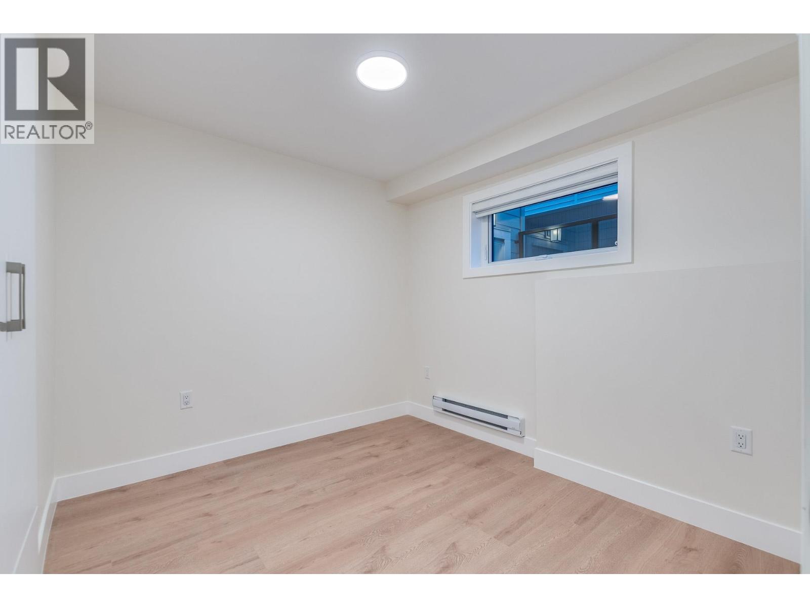 1 2945 E 44th Avenue, Vancouver, British Columbia  V5R 3A9 - Photo 31 - R3077122