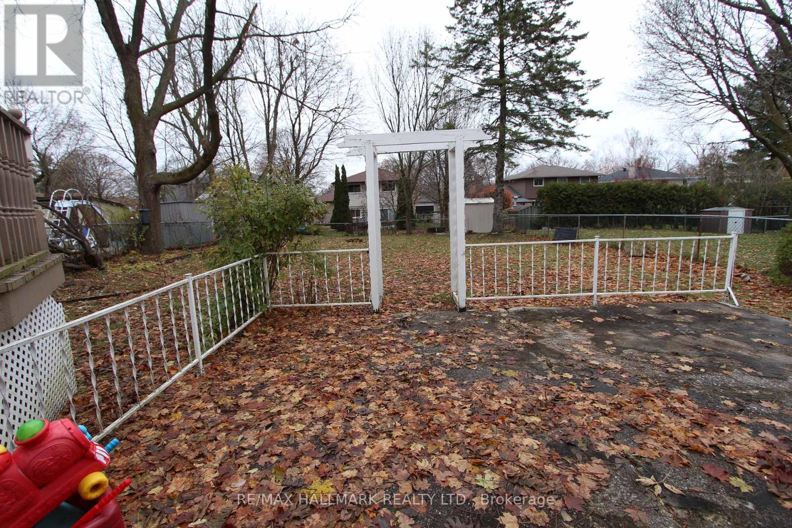 Lower - 8 Meadowland Avenue, Barrie, Ontario  L4N 2Y4 - Photo 9 - S12674962