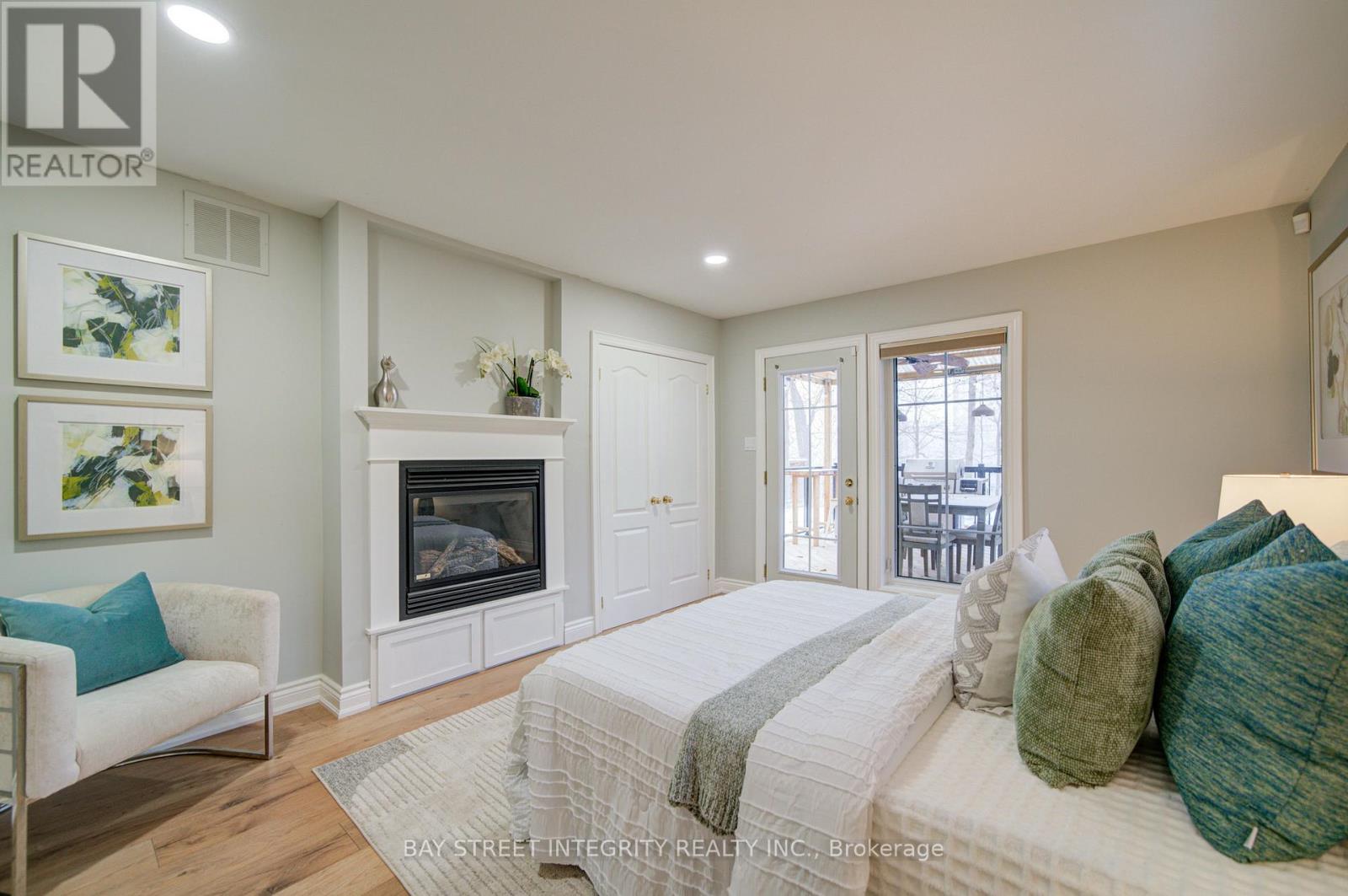 409 River Side Drive, Oakville, Ontario  L6K 3N6 - Photo 27 - W12674954