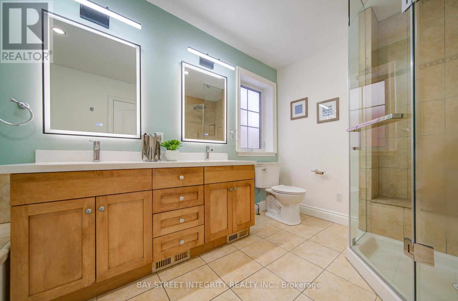 409 River Side Drive, Oakville, Ontario  L6K 3N6 - Photo 32 - W12674954