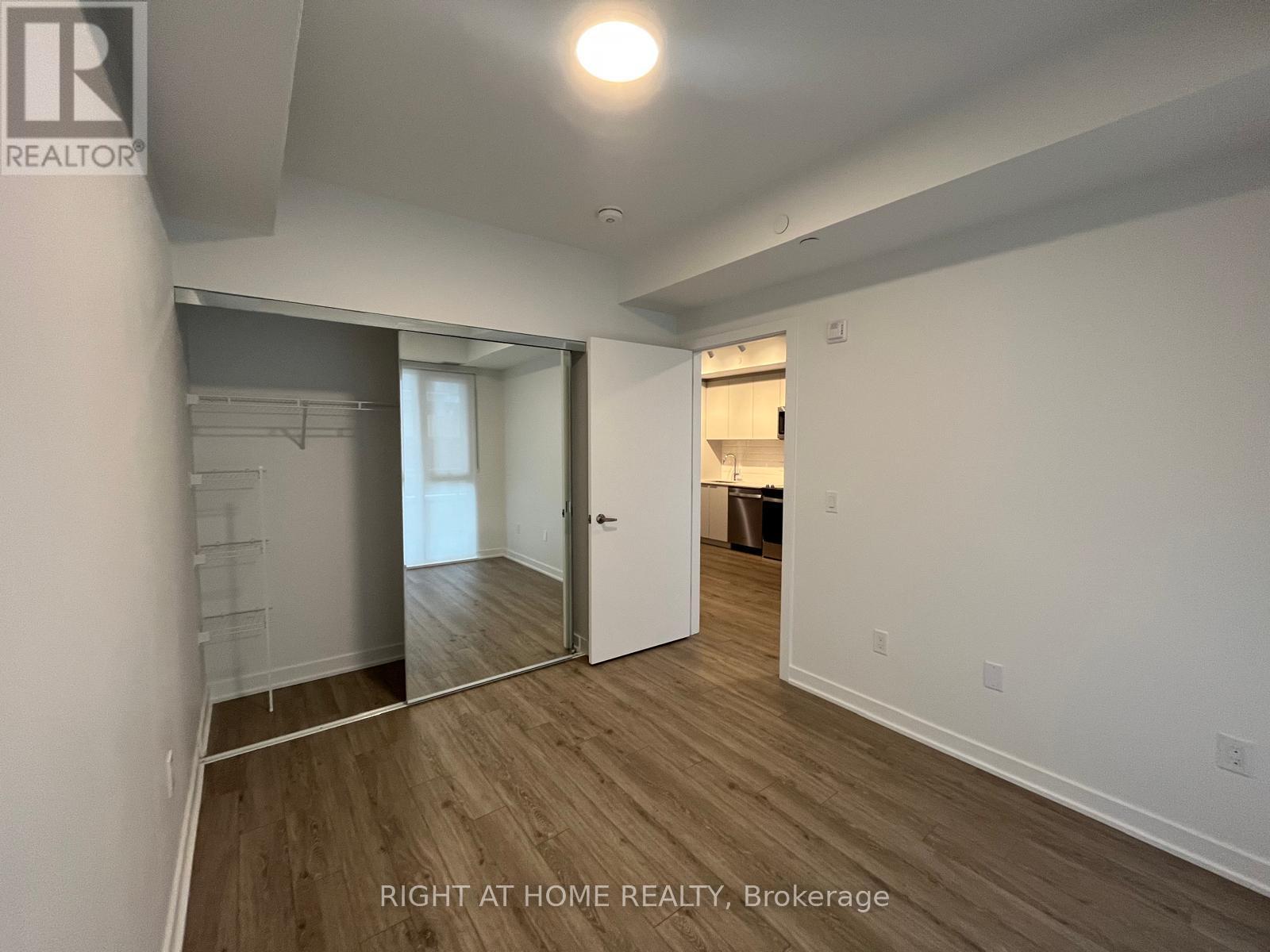 304 - 720 Whitlock Avenue, Milton, Ontario  L9E 2B5 - Photo 16 - W12674958