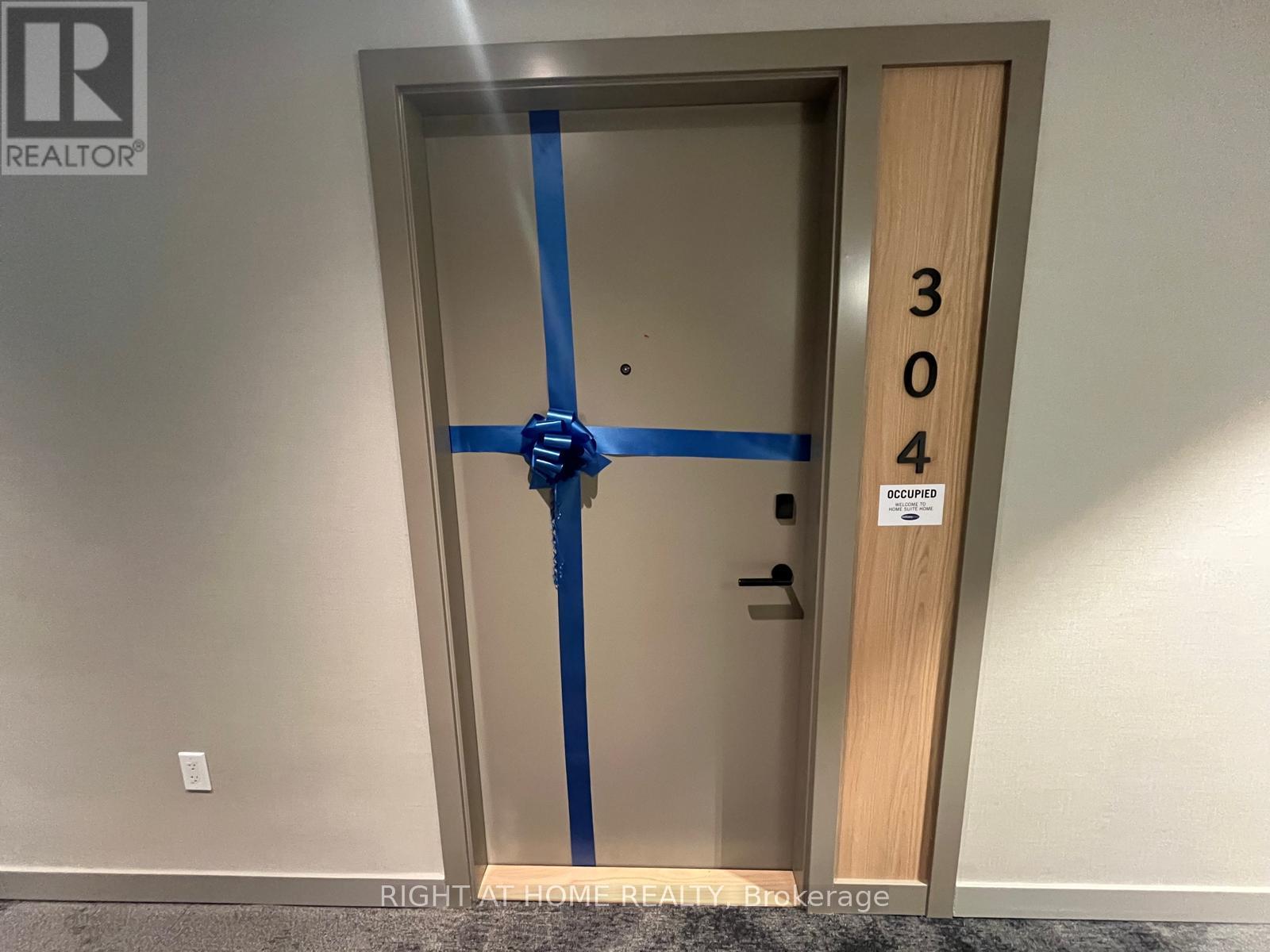 304 - 720 Whitlock Avenue, Milton, Ontario  L9E 2B5 - Photo 4 - W12674958