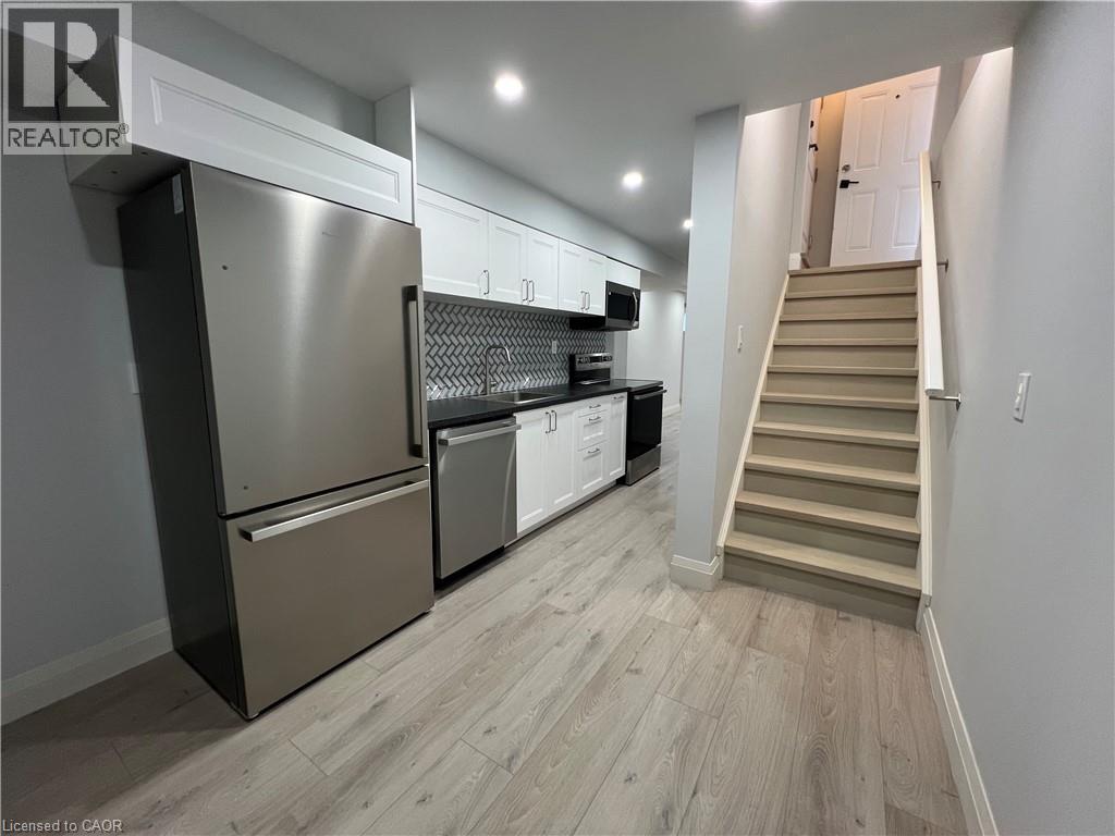 14 Queensgate Crescent Unit# Lower, Breslau, Ontario  N0B 1M0 - Photo 6 - 40796973