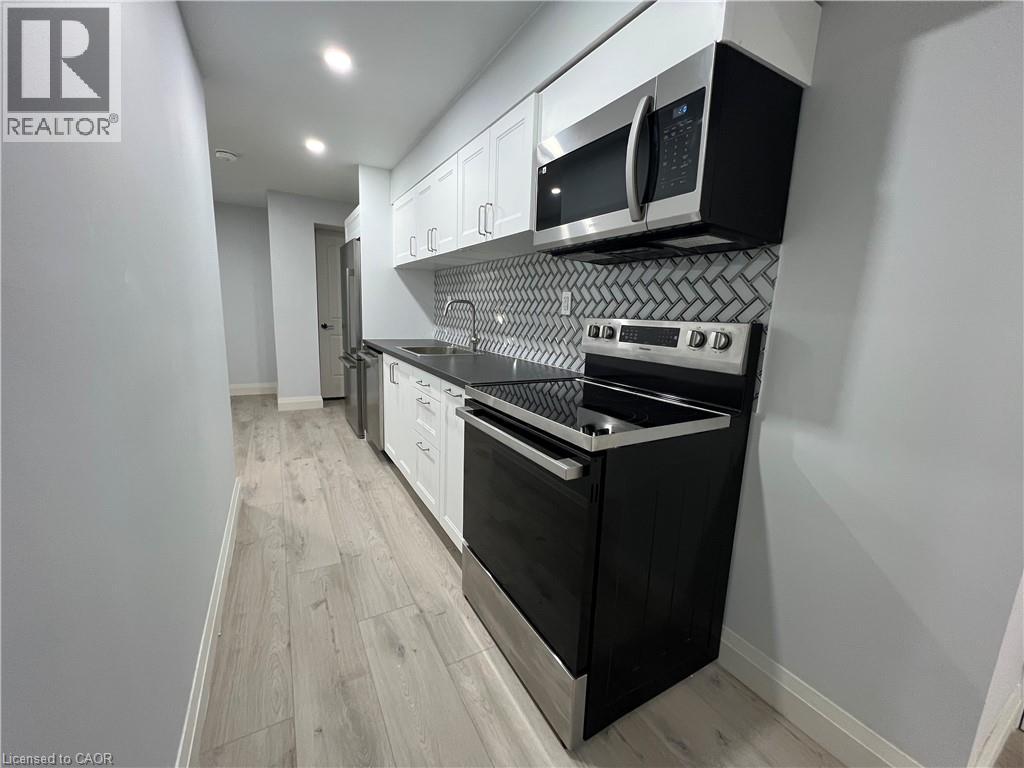 14 Queensgate Crescent Unit# Lower, Breslau, Ontario  N0B 1M0 - Photo 7 - 40796973