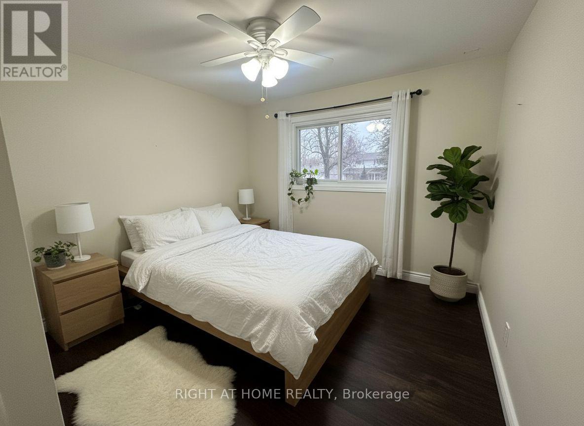 82 Queen Mary Road, Kingston, Ontario  K7M 2A5 - Photo 10 - X12674968