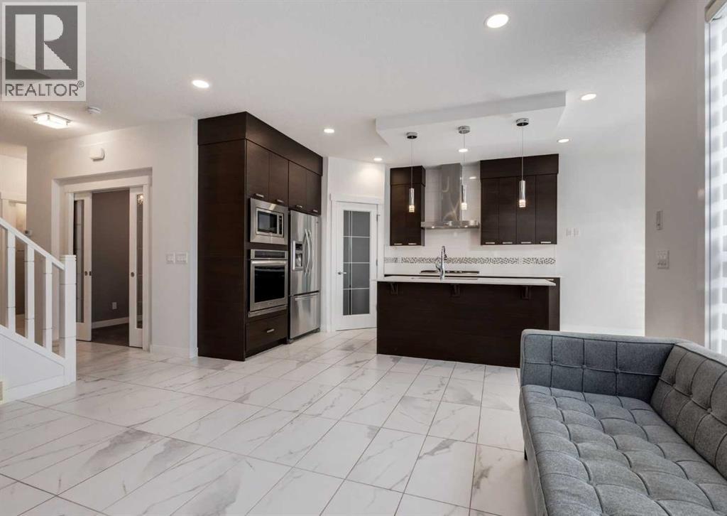 100 Cougar Ridge Close Sw, Calgary, Alberta  T3H 0V4 - Photo 8 - A2275670