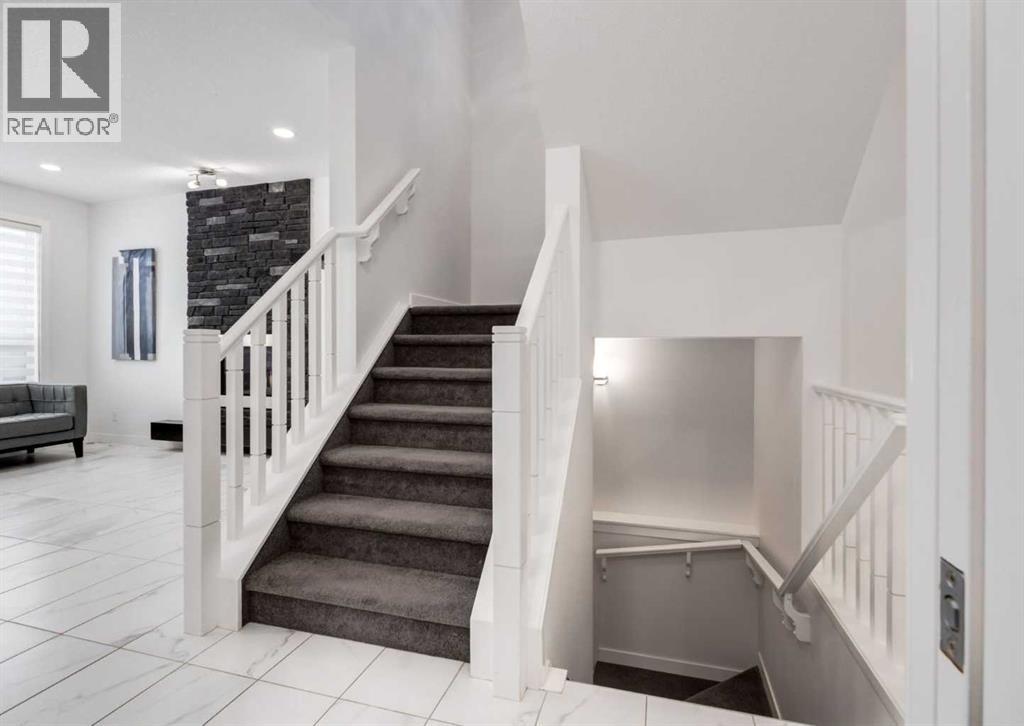 100 Cougar Ridge Close Sw, Calgary, Alberta  T3H 0V4 - Photo 22 - A2275670