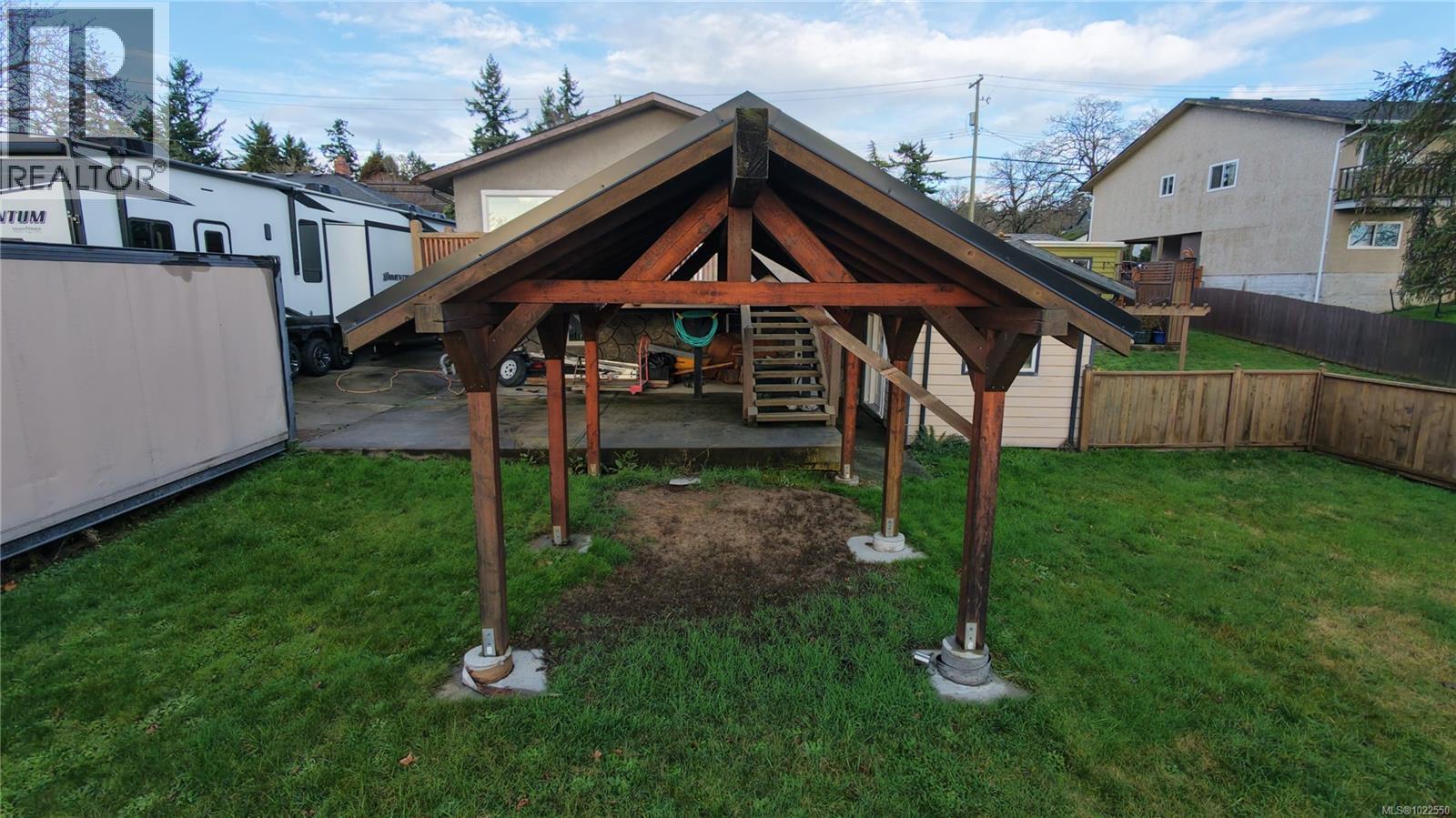 847 Admirals Rd, Esquimalt, British Columbia  V9A 2P1 - Photo 40 - 1022550