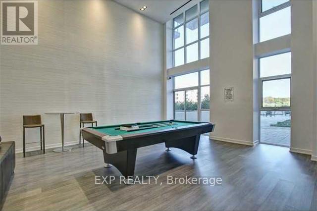 422 - 1940 Ironstone Drive, Burlington, Ontario  L7L 0E4 - Photo 14 - W12675032