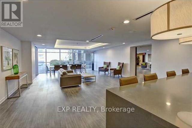 422 - 1940 Ironstone Drive, Burlington, Ontario  L7L 0E4 - Photo 15 - W12675032