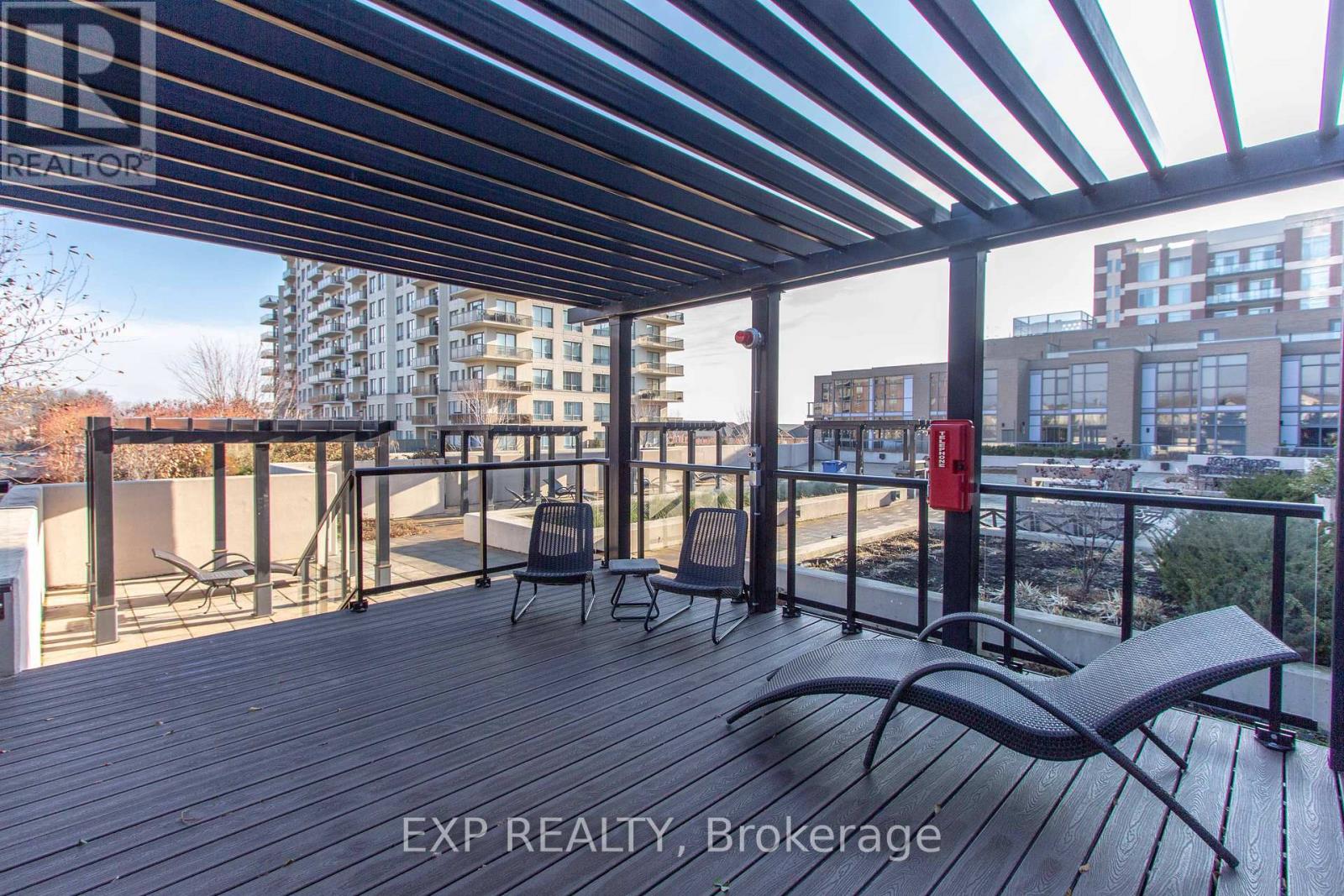 422 - 1940 Ironstone Drive, Burlington, Ontario  L7L 0E4 - Photo 18 - W12675032