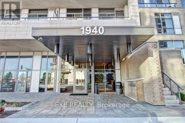 422 - 1940 Ironstone Drive, Burlington, Ontario  L7L 0E4 - Photo 2 - W12675032